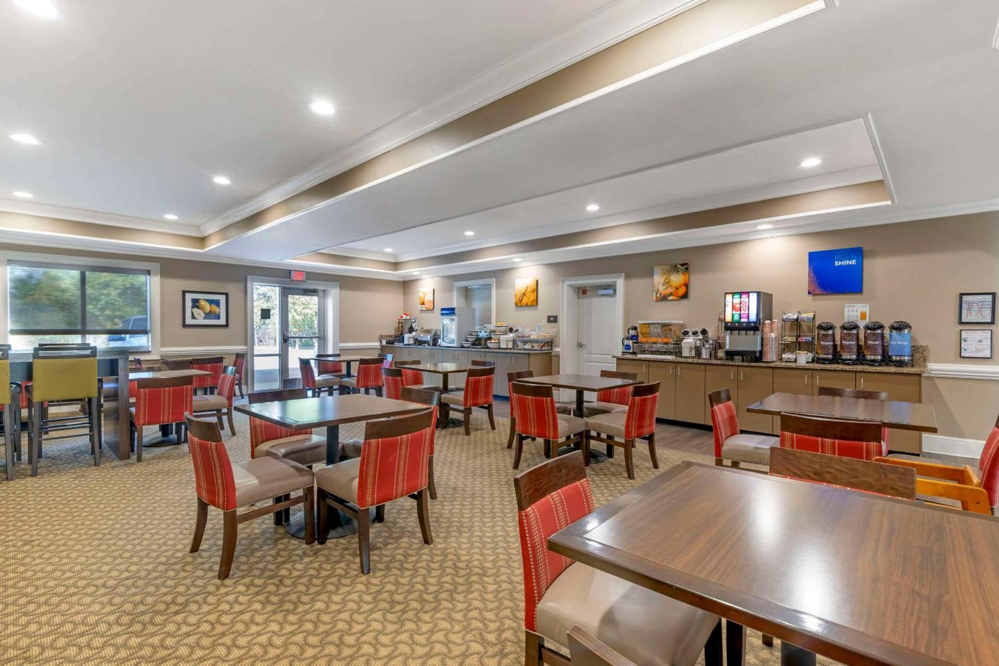 Comfort Inn & Suites Tifton Buitenkant foto