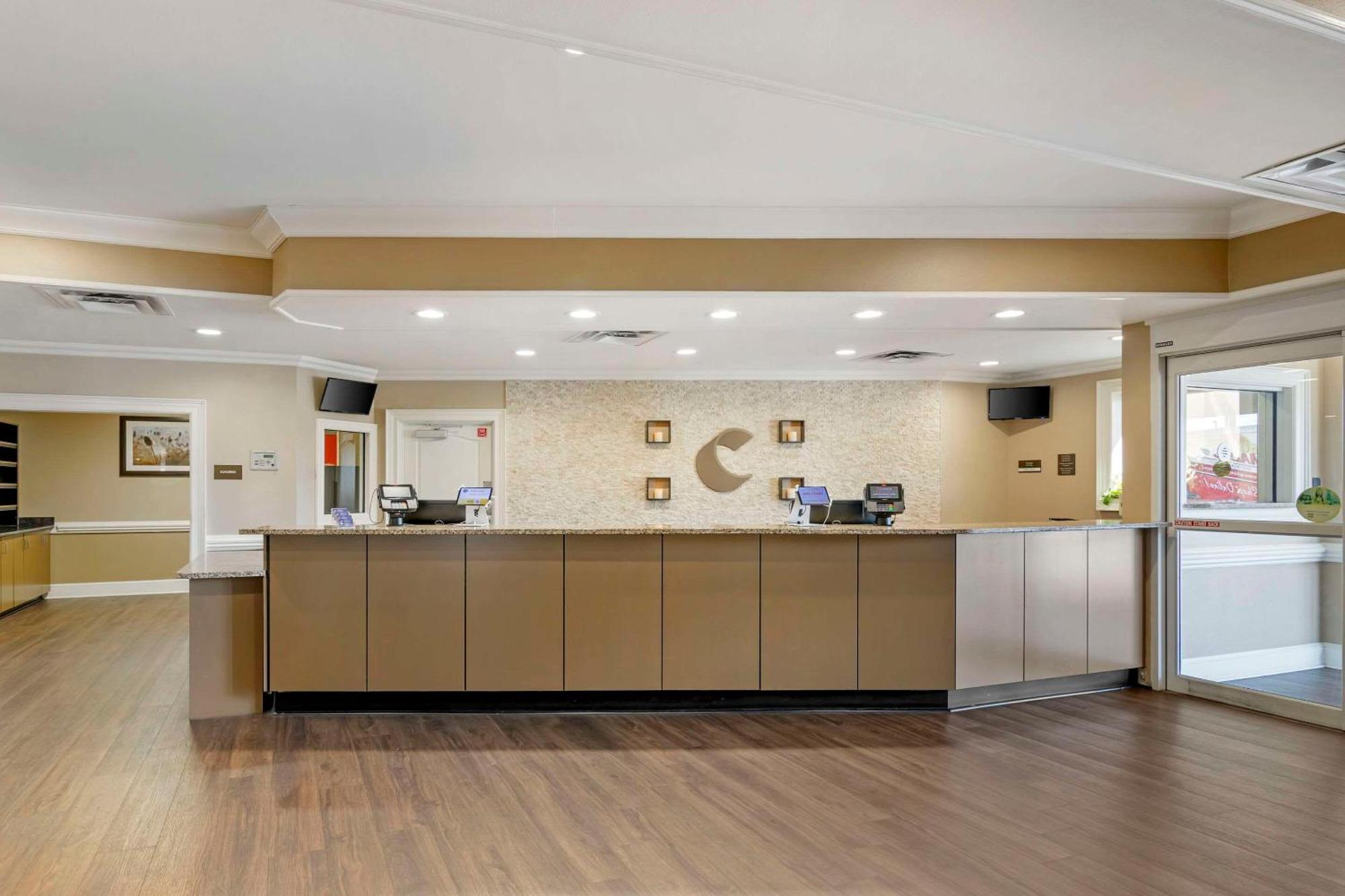 Comfort Inn & Suites Tifton Buitenkant foto