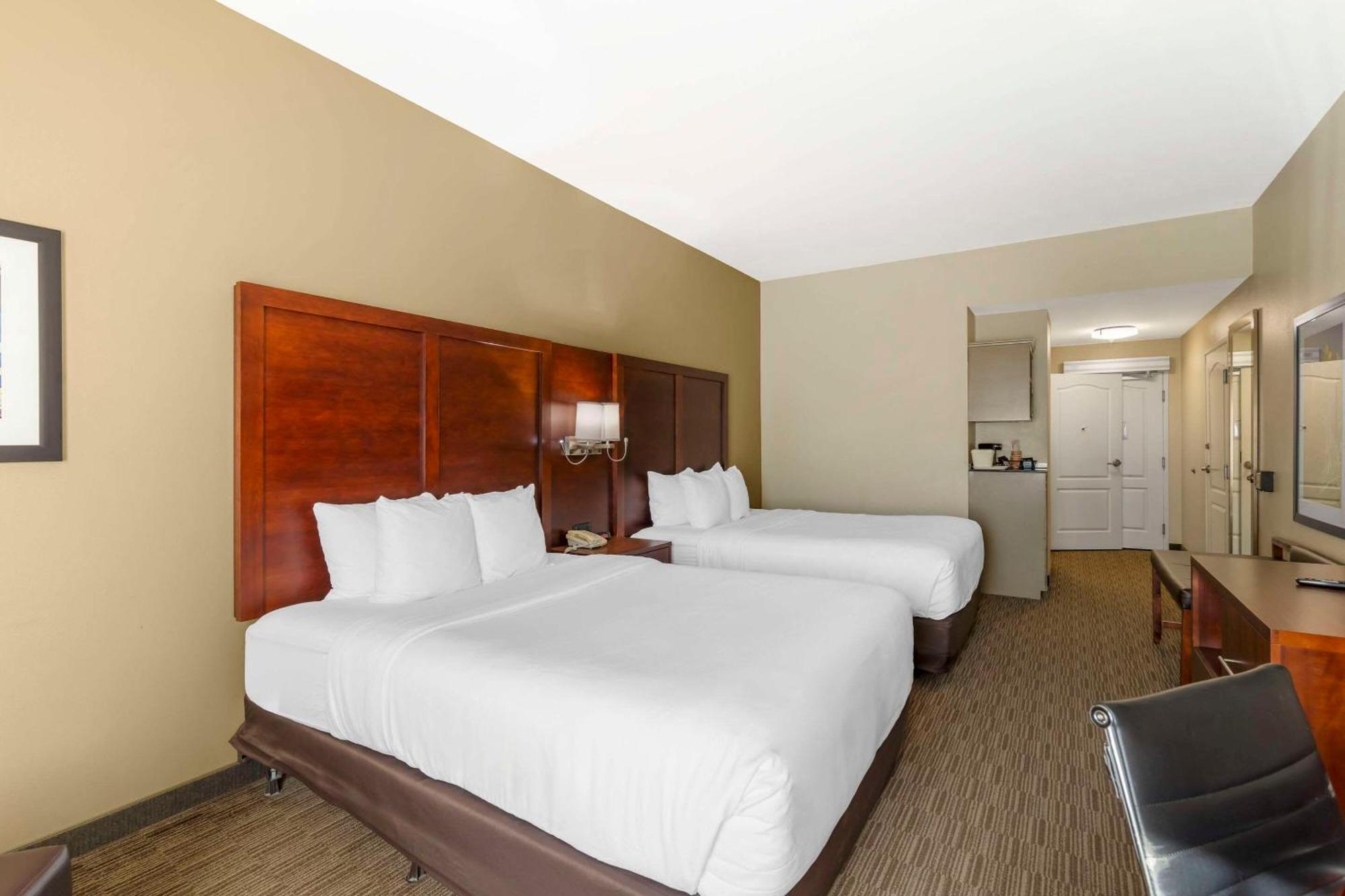 Comfort Inn & Suites Tifton Buitenkant foto